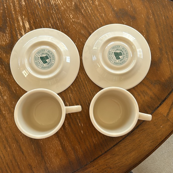 Set of 2 Longaberger Ivory teacups and saucers. - Picture 3 of 5